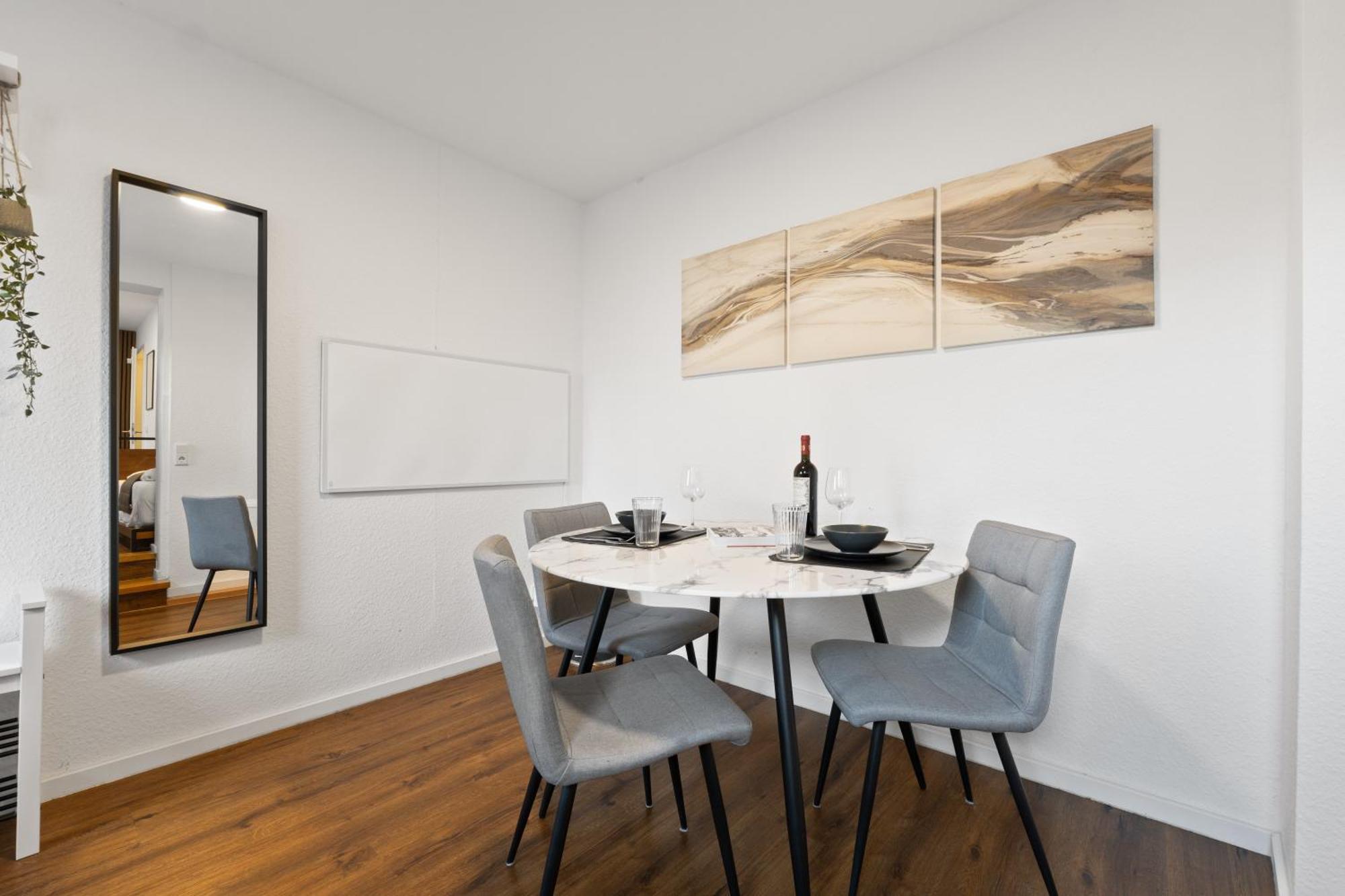 Modernes Apartement Am Rhein In Ruhiger Lage Cologne Exterior photo