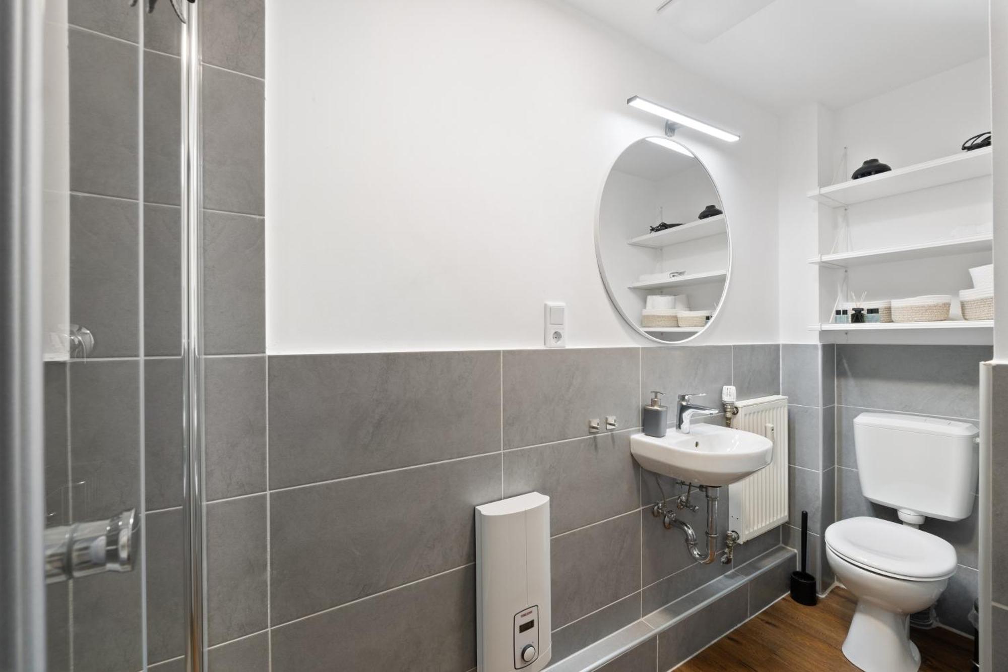Modernes Apartement Am Rhein In Ruhiger Lage Cologne Exterior photo