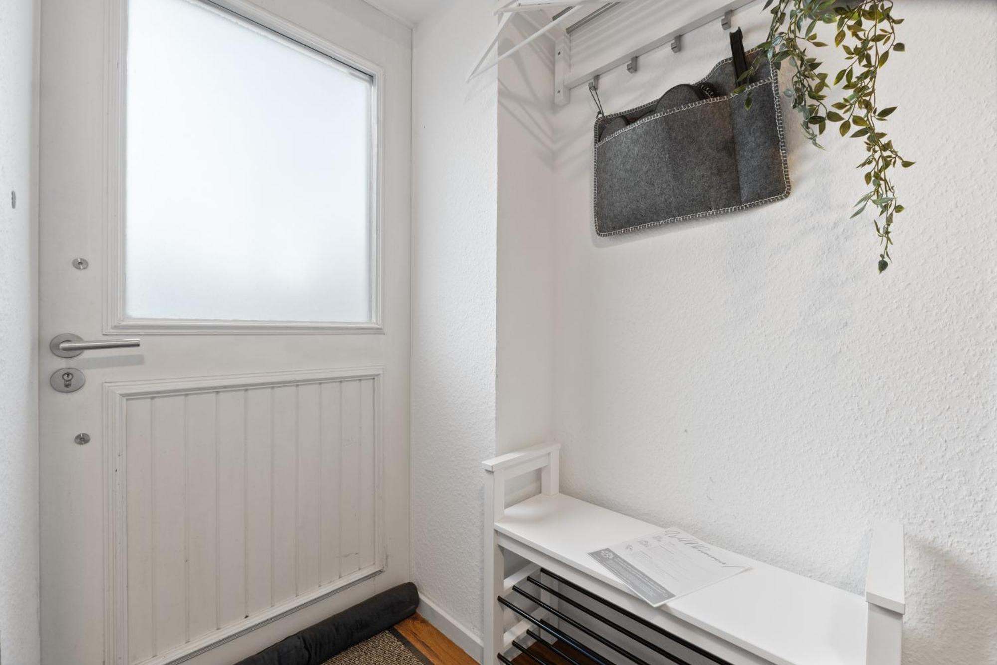 Modernes Apartement Am Rhein In Ruhiger Lage Cologne Exterior photo
