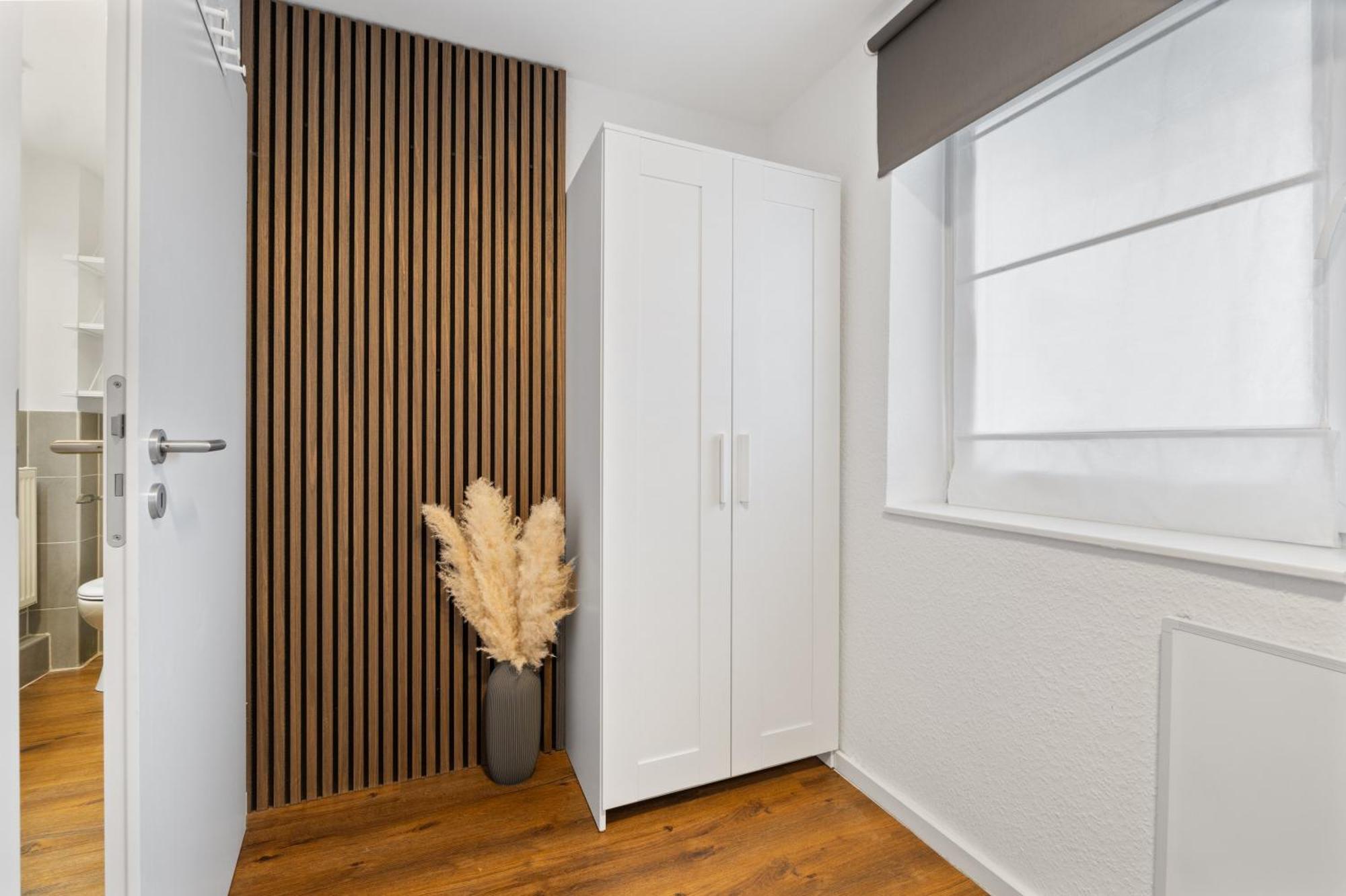 Modernes Apartement Am Rhein In Ruhiger Lage Cologne Exterior photo